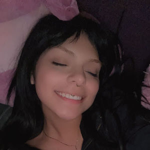 Meet your Posher, Jade